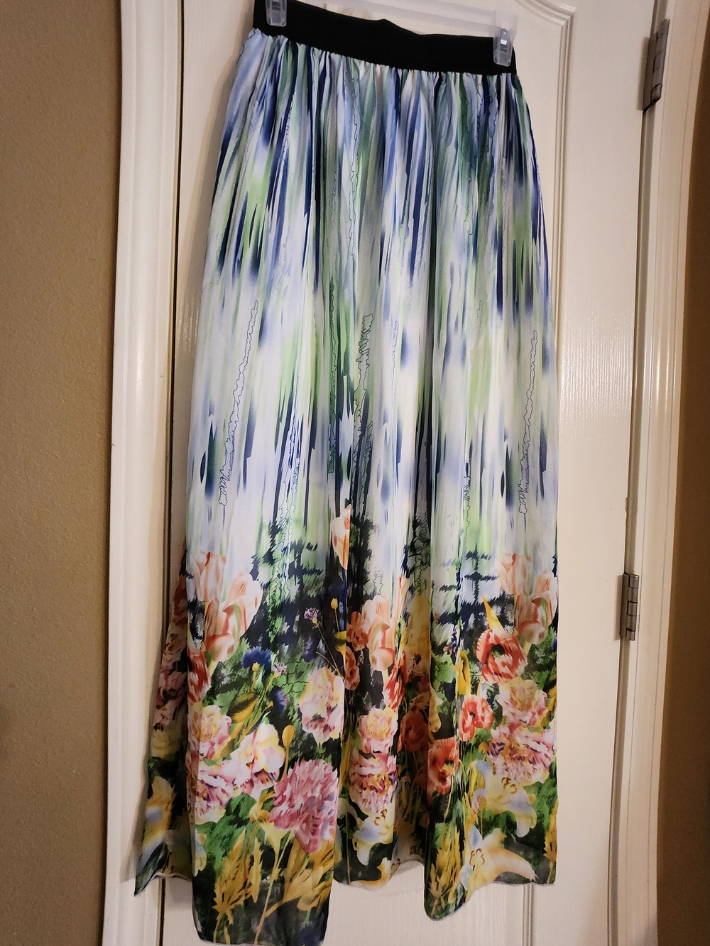 Floral Border Pleated Maxi Skirt in White, Green and Navy